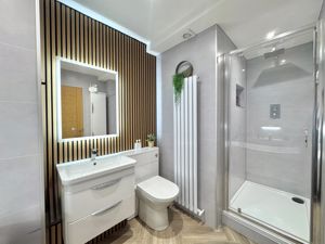 Photo 11- click for photo gallery